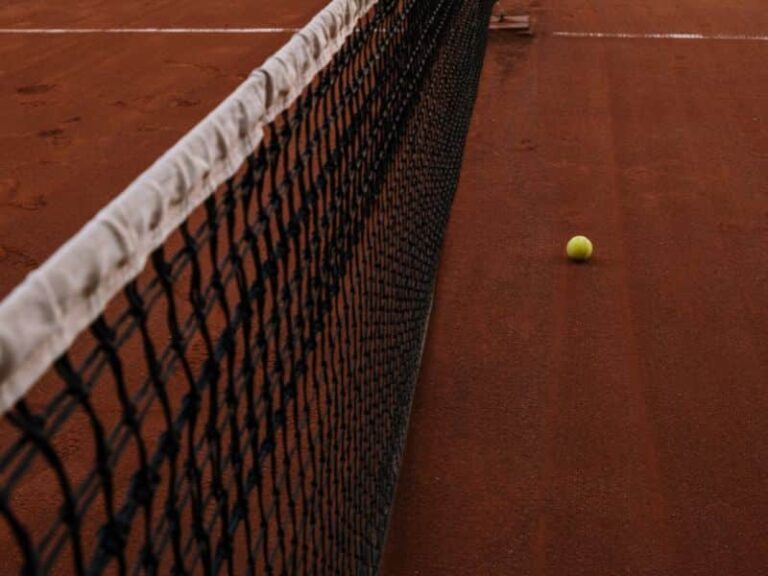 Sangle Fixation Filet 2.2m Blanc Sangle Centrale Filet De Tennis PATIKIL 2.2m - Nylon Blanc Réglable Sangle Centrale Filet Tennis Reglable 2.2m Nylon Boucle Acier Terrain Parc Stade